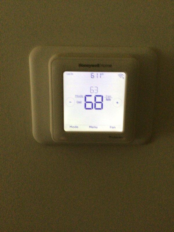 Completed Platinum Level maintenance on a 2-year-old Lennox packaged HVAC unit. Performed comprehensive system inspection, replaced 16x20x1 air filter, verified thermostat operation showing 68°F setpoint in cooling mode, and confirmed all equipment functioning properly with no issues identified.