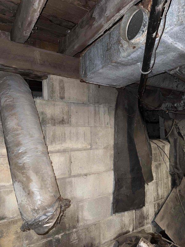 Responded to no-cooling complaint on 8-year-old residential AC system after first seasonal startup. Performed diagnostic inspection of indoor evaporator coil and outdoor condensing unit. Verified system components including Aspen refrigerant evaporator (Model CC36B34175R157) with factory-installed TXV, designed for R-410A refrigerant at 500 PSI. Documented equipment conditions and captured manufacturer data plate information for service records.