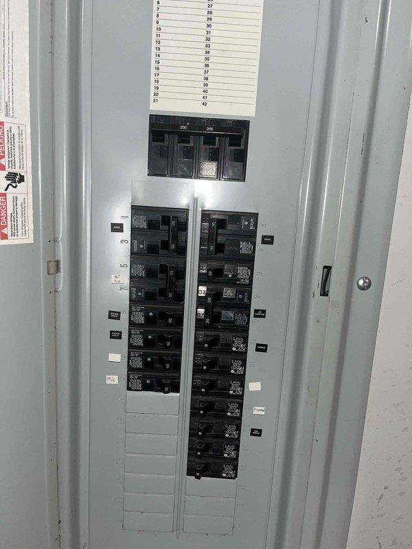 Conducted comprehensive HVAC replacement estimate for 25-year-old heating and cooling system currently in operational condition. Assessed existing gas furnace with exposed internal components including blower motor, gas valves, and burner assembly, along with associated ductwork and electrical panel configuration. Documented equipment condition, reviewed system specifications, and provided recommendations for complete system replacement to improve efficiency and reliability.