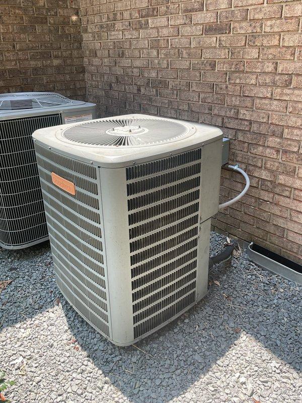 Conducted comprehensive replacement estimate for downstairs HVAC system experiencing ongoing operational issues. Evaluated existing outdoor condenser unit, refrigerant lines, and electrical service panel to assess current system condition and determine replacement requirements. Documented equipment specifications and electrical infrastructure to provide customer with complete system replacement options.