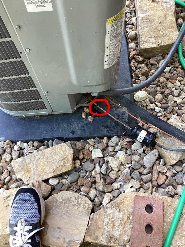 Responded to no cooling complaint on 2-year-old residential HVAC system with indoor temperatures in upper 80s. Performed diagnostic inspection of outdoor condensing unit and refrigerant line connections. Identified issue with liquid line requiring repair at connection point near outdoor unit. Follow-up service scheduled to complete liquid line repair with advance notice to customer.