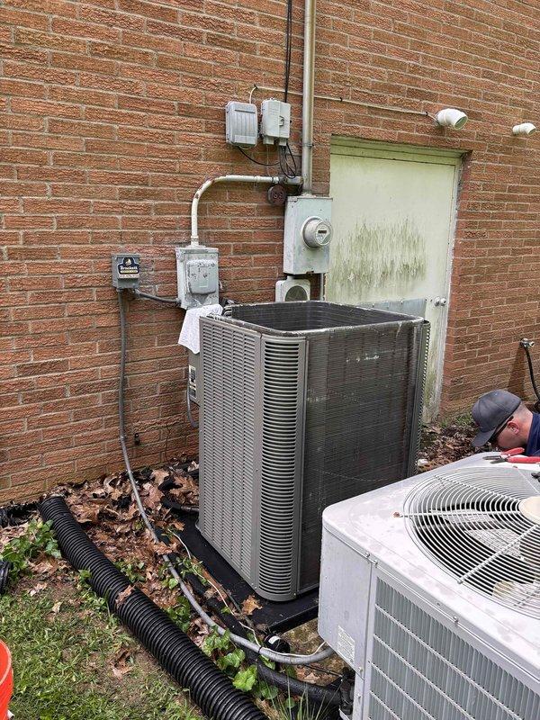 # HVAC Maintenance Summary

Completed Platinum Level annual maintenance on a 3-year-old HVAC system, including replacement of 25x25x5 filter, inspection of indoor air handler components and outdoor condensing unit, verification of proper system operation, and documentation of equipment condition through photographic records.