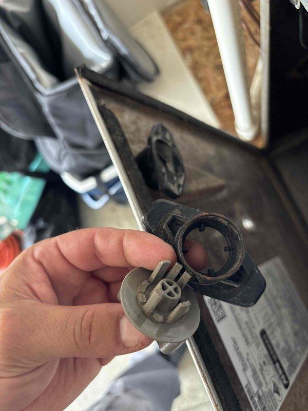 Completed planned monthly maintenance on residential single-system HVAC unit under Gold Level service agreement. Inspected and tested electrical components including capacitor and contactor, verified all wire connections were secure, replaced 16x25x1 air filter, and examined system sensor to ensure proper operation. All components found in good working condition with unit operating within normal parameters.