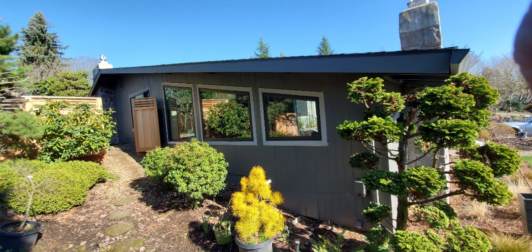 Portland, OR - We installed 1door and 9 windows.
This wery nice house Portland, OR - We installed 1door and 9 windows.
This wery nice house
