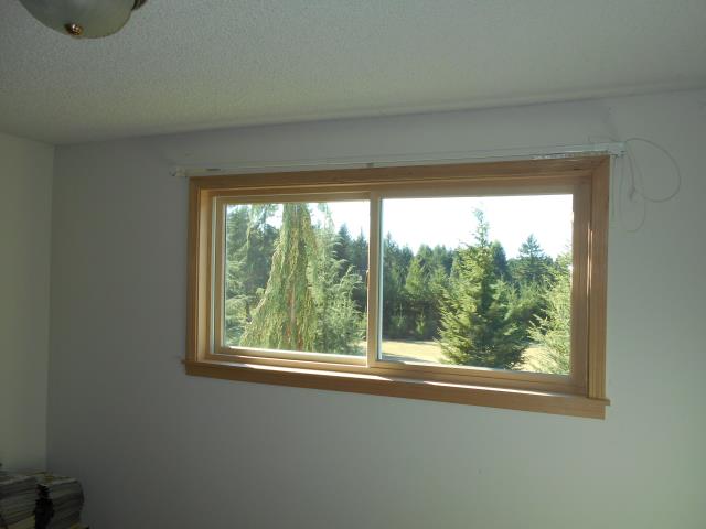 Oregon City, OR - 10 windows, 2 entry doors. White exteriors with maple interiors, Raw hemlock craftsman interior trim on all windows, patio door. Oregon City, OR - 10 windows, 2 entry doors. White exteriors with maple interiors, Raw hemlock craftsman interior trim on all windows, patio door.