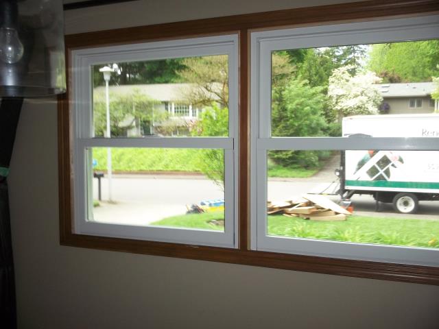 Lake Oswego, OR - 12 windows installed. All white/white, windows standard hardware in white, door Newbury in bushed chrome. Lake Oswego, OR - 12 windows installed. All white/white, windows standard hardware in white, door Newbury in bushed chrome.