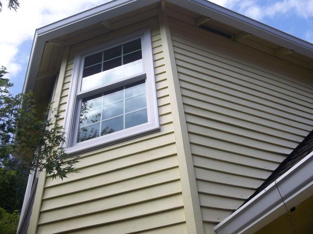 Lake Oswego, OR - 3 upstairs windows replaced in the Master Bedroom. Two double hung and one picture window. Lake Oswego, OR - 3 upstairs windows replaced in the Master Bedroom. Two double hung and one picture window.