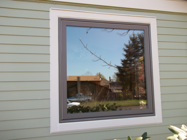 Gresham, OR - 6 vinyl windows replaced with fibrex windows. Terratone exterior/interior. Gresham, OR - 6 vinyl windows replaced with fibrex windows. Terratone exterior/interior.