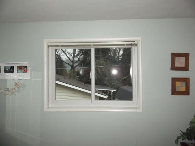 Cottage Grove, OR - Installed a 16 windows. White interior and exterior. Cottage Grove, OR - Installed a 16 windows. White interior and exterior.