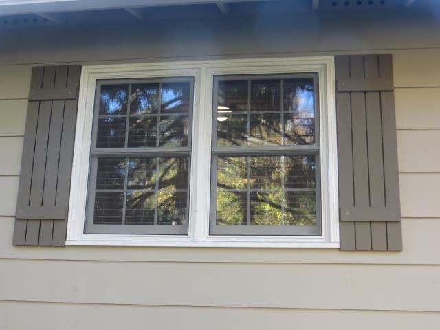Lake Oswego, OR - Our professional installers worked hard on these Andersen Fibrex Double Hung window replacements for 4 windows in this Portland Home! Lake Oswego, OR - Our professional installers worked hard on these Andersen Fibrex Double Hung window replacements for 4 windows in this Portland Home!