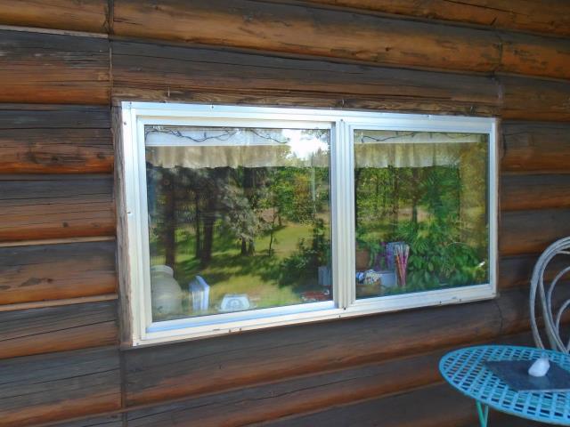 Mosier, OR - We worked hard to replace 7 windows with our Fibrex Materials and 1 Patio door in this gorgeous place! Mosier, OR - We worked hard to replace 7 windows with our Fibrex Materials and 1 Patio door in this gorgeous place!