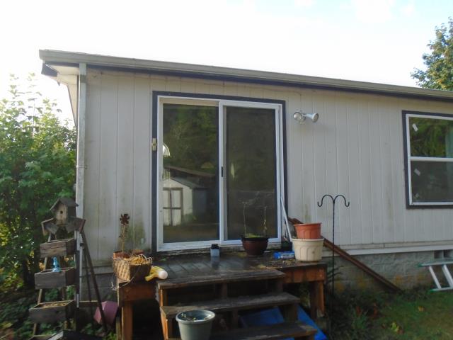 Vernonia, OR - Our professional contractors and install team worked for 5 days taking their time to replace 24 window and a new patio door with Andersen fibrex materials for this home in Vernonia! Vernonia, OR - Our professional contractors and install team worked for 5 days taking their time to replace 24 window and a new patio door with Andersen fibrex materials for this home in Vernonia!