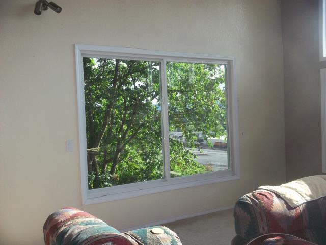 Vancouver, WA - We installed 1 replacement window and a patio door for this house! Vancouver, WA - We installed 1 replacement window and a patio door for this house!