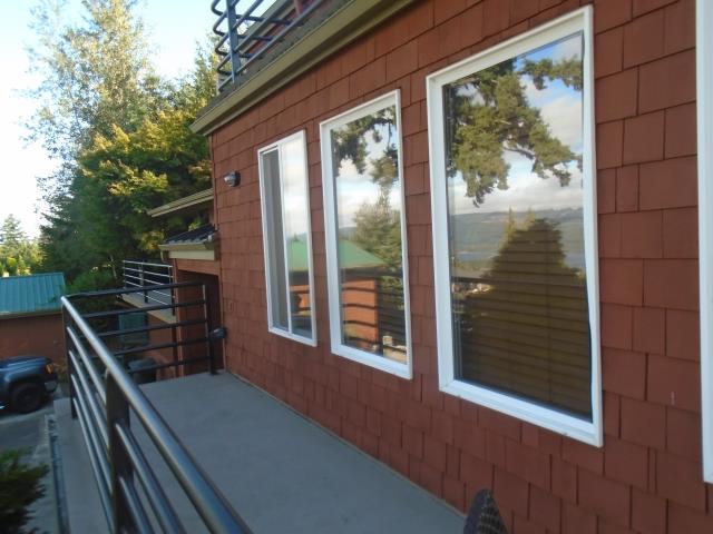 Kalama, WA - We installed 6 replacement windows and 2 patio doors for this awesome Kalama home! Kalama, WA - We installed 6 replacement windows and 2 patio doors for this awesome Kalama home!