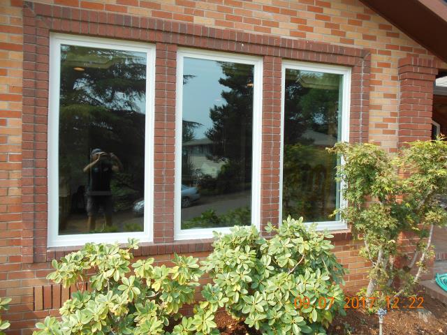 Dundee, OR - We replaced 8 windows for this lovely home. Dundee, OR - We replaced 8 windows for this lovely home.