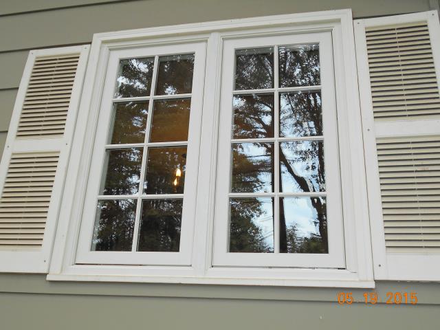 Dundee, OR - We installed 8 incredible replacement windows for this home! Dundee, OR - We installed 8 incredible replacement windows for this home!