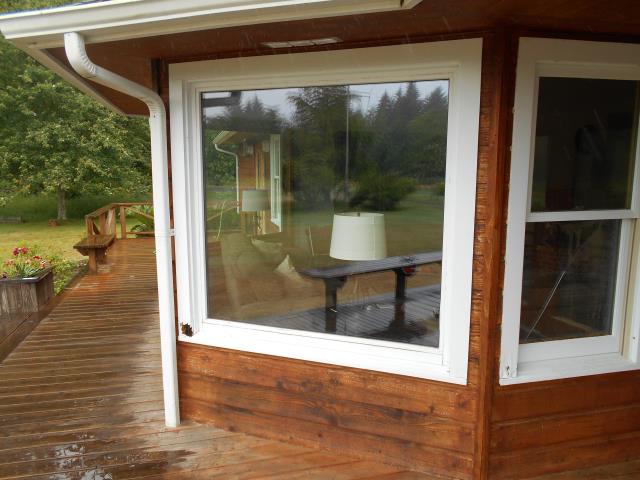 Warrenton, OR - We installed 5 replacement windows for this gorgeous home in Hammond! Warrenton, OR - We installed 5 replacement windows for this gorgeous home in Hammond!