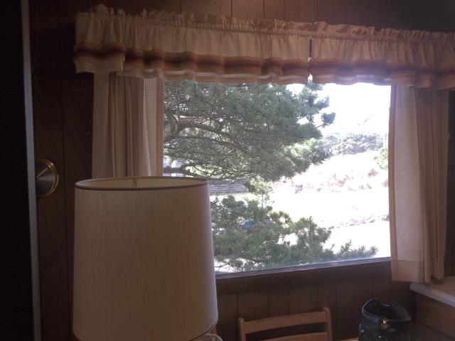 Cloverdale, OR - We installed 6 replacement windows for this lovely Pacific City home! Cloverdale, OR - We installed 6 replacement windows for this lovely Pacific City home!