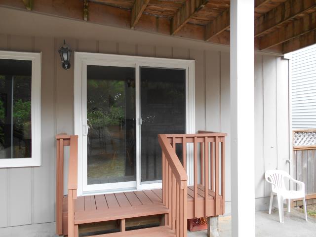 Rockaway Beach, OR - We replaced 10 windows and 1 patio door for this lovely Rockaway Beach home! Rockaway Beach, OR - We replaced 10 windows and 1 patio door for this lovely Rockaway Beach home!