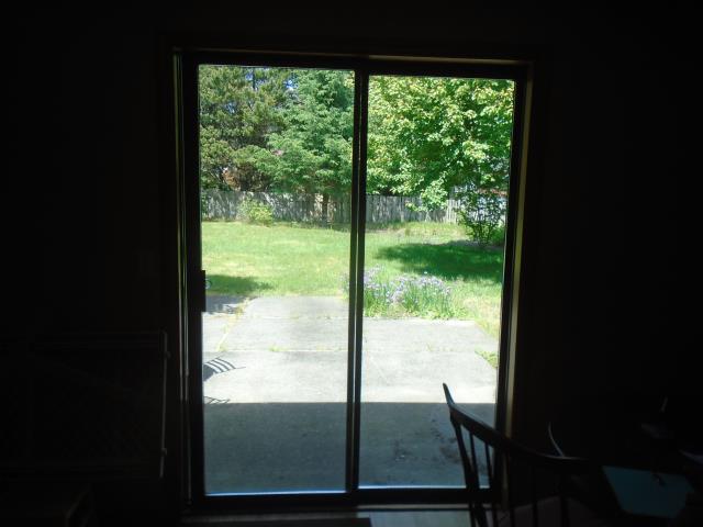 Warrenton, OR - We replaced 1 patio door for this sweet Warrenton home! Warrenton, OR - We replaced 1 patio door for this sweet Warrenton home!