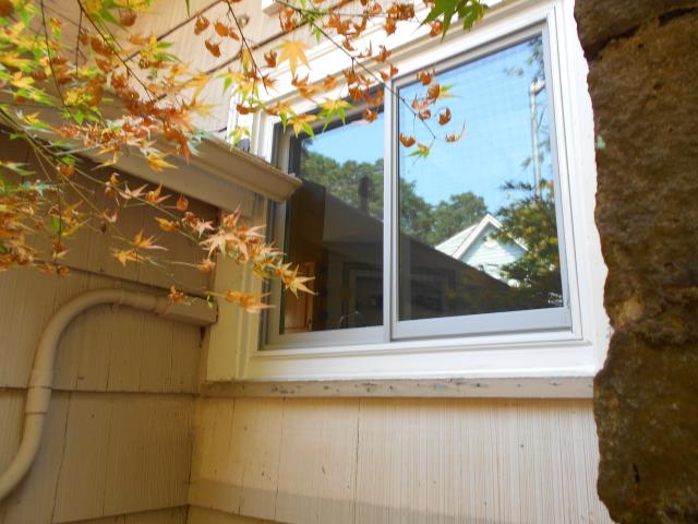 Milwaukie, OR - We installed 8 replacement windows for this home! Milwaukie, OR - We installed 8 replacement windows for this home!