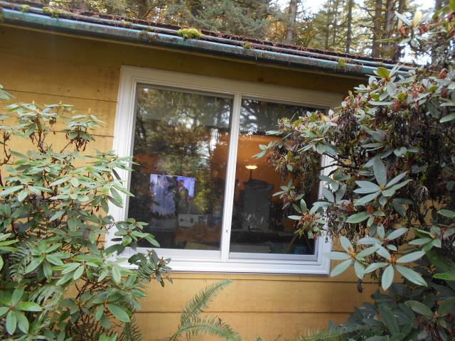 Monmouth, OR - We replaced 11 windows for this lovely home in Monmouth! Monmouth, OR - We replaced 11 windows for this lovely home in Monmouth!
