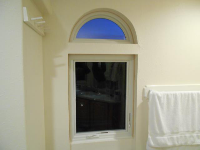 Newport, OR - We installed 14 replacement windows and a patio door for this fun project! Newport, OR - We installed 14 replacement windows and a patio door for this fun project!