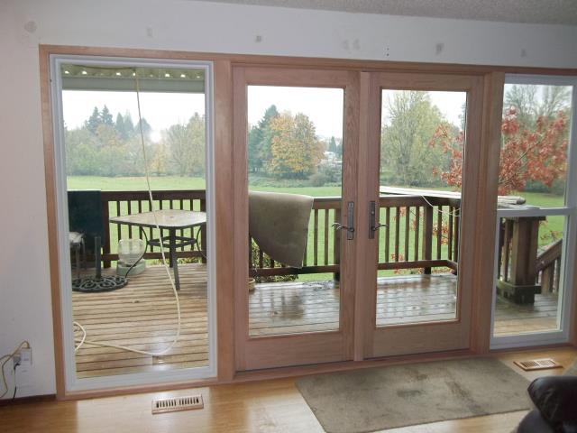 Scappoose, OR - We installed 4 replacement windows and 1 patio door for this lovely home! Scappoose, OR - We installed 4 replacement windows and 1 patio door for this lovely home!