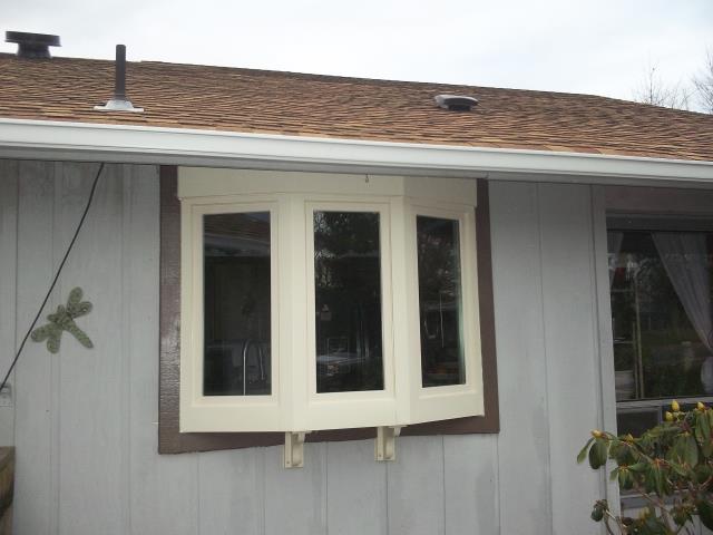 Albany, OR - We installed a garden window with a patio door for this beautiful Albany home! Albany, OR - We installed a garden window with a patio door for this beautiful Albany home!
