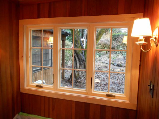 Pleasant Hill, OR - We installed 2 replacement windows for this great home in Pleasant Hill! Pleasant Hill, OR - We installed 2 replacement windows for this great home in Pleasant Hill!