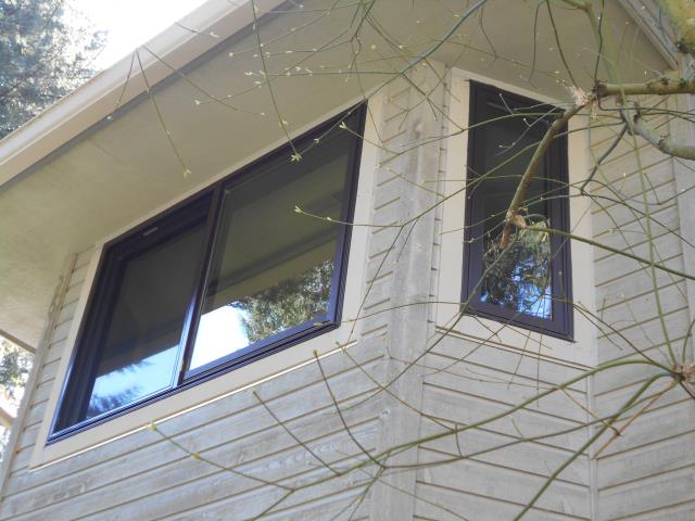 Salem, OR - We installed 19 replacement windows for this great home in Salem. Salem, OR - We installed 19 replacement windows for this great home in Salem.