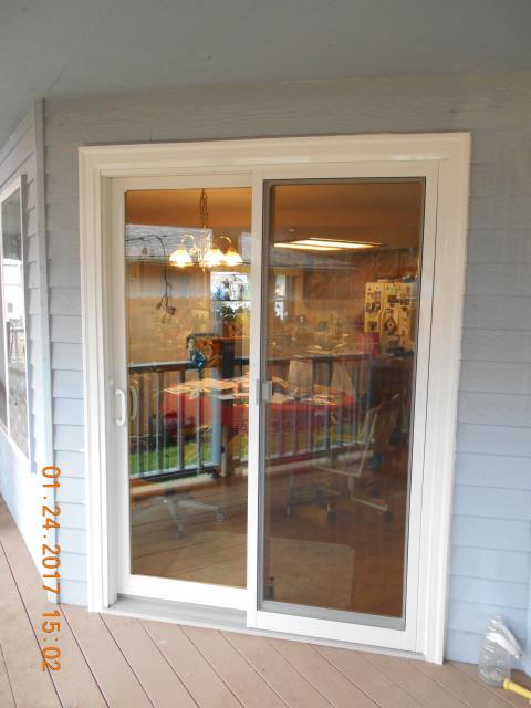 Vancouver, WA - We installed a replacement sliding glass door for this home in Vancouver! Vancouver, WA - We installed a replacement sliding glass door for this home in Vancouver!