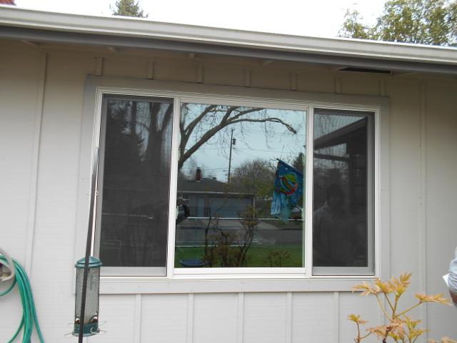 Eugene, OR - We installed 7 replacement Andersen windows for this great home along with 1 sliding glass door! Eugene, OR - We installed 7 replacement Andersen windows for this great home along with 1 sliding glass door!