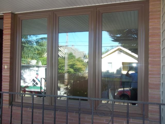 Portland, OR - We replaced 12 windows and a patio door for this beautiful villa in Portland! Portland, OR - We replaced 12 windows and a patio door for this beautiful villa in Portland!