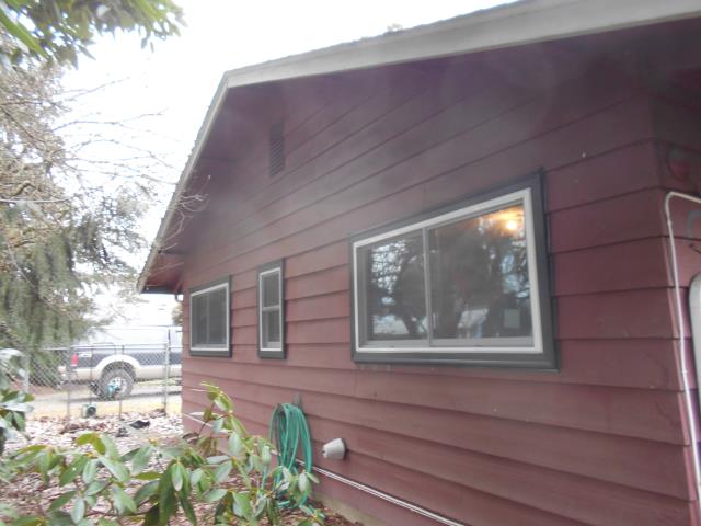 Eugene, OR - We replaced 10 windows for this amazing Eugene home! Eugene, OR - We replaced 10 windows for this amazing Eugene home!