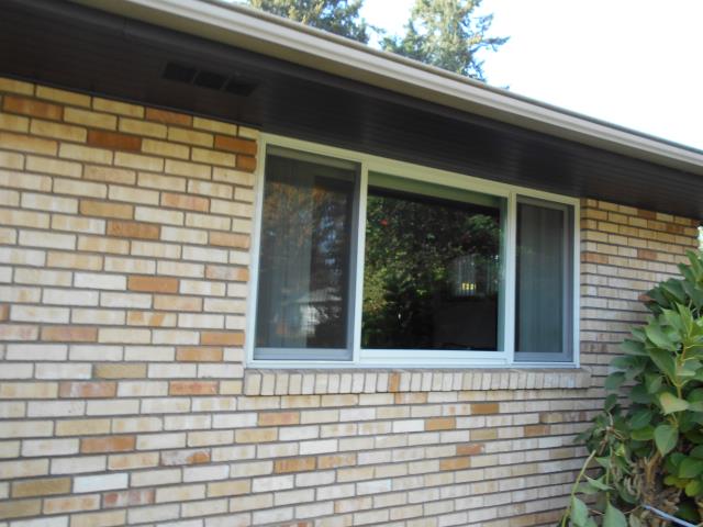 Stayton, OR - We installed 4 replacement windows for this perfect Stayton house! Stayton, OR - We installed 4 replacement windows for this perfect Stayton house!