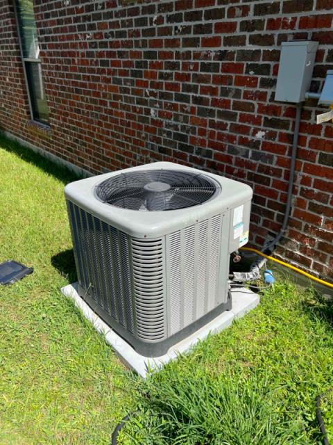 Denham Springs, LA - HVAC One System Maintenance