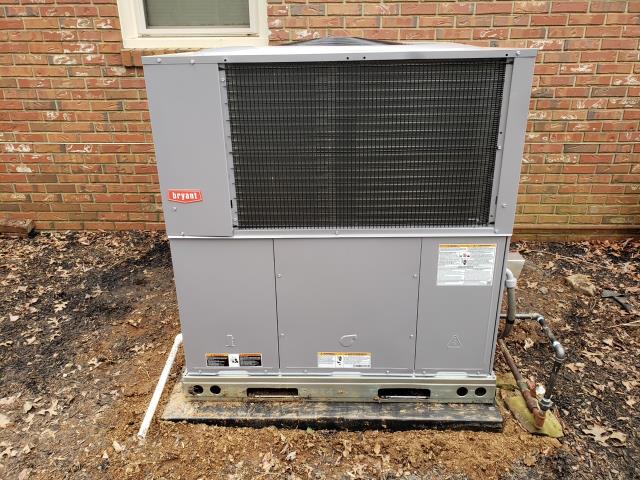 Bowling Green, KY - New Bryant Gas Package Unit, 14 SEER, 577CNWC Bryant. Replaced a Rheem gas package unit that had many hvac service repairs, ending in a bad compressor. Briarwood neighborhood hvac repairs. Bowling Green, KY - New Bryant Gas Package Unit, 14 SEER, 577CNWC Bryant. Replaced a Rheem gas package unit that had many hvac service repairs, ending in a bad compressor. Briarwood neighborhood hvac repairs.