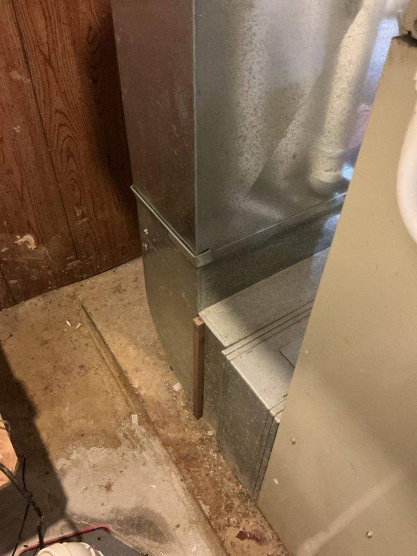 Completed comprehensive AC tune-up and preventive maintenance service on residential HVAC system. Performed full system inspection including furnace cabinet, blower motor assembly, electrical connections, and ductwork. All components found to be in proper working condition with no issues identified during inspection.