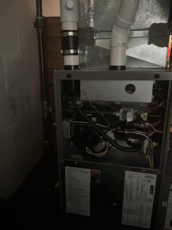 Completed comprehensive tune-up and preventive maintenance on residential multi-zone HVAC system, including air conditioning unit and gas furnace. Performed standard inspection procedures, verified proper operation of all components, and collected payment for annual maintenance renewal agreement.