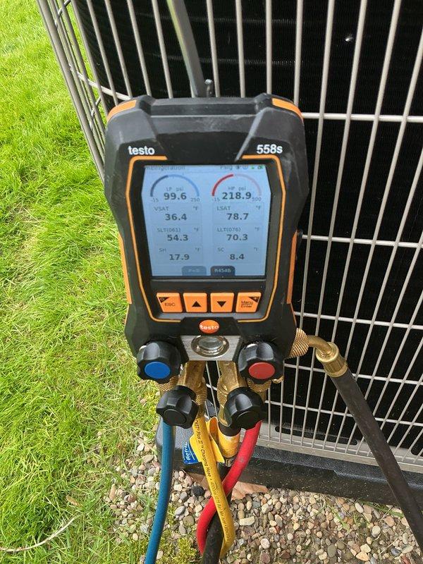 Completed installation of new gas furnace and air conditioning system. Performed comprehensive system start-up procedures on outdoor condensing unit, utilizing Testo 558s digital diagnostic gauges to verify proper refrigerant pressures, temperatures, and system performance parameters across all operating conditions. All measurements confirmed system is operating within manufacturer specifications and ready for service.