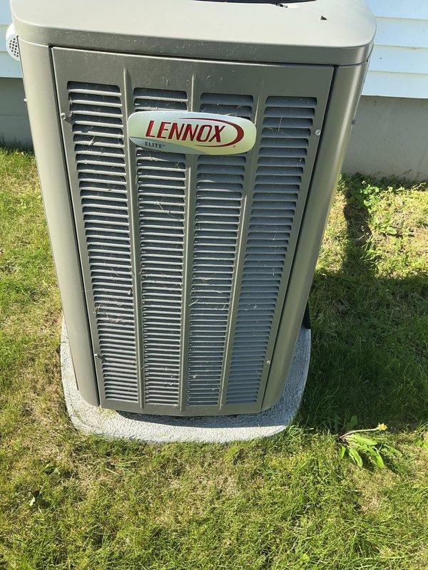 Performed scheduled air conditioning tune-up on Lennox Elite outdoor condensing unit. Completed standard preventive maintenance procedures including system inspection, cleaning, and operational testing to ensure optimal cooling performance for the upcoming season.