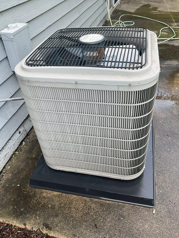 Completed comprehensive air conditioning tune-up on Bryant outdoor condensing unit, performing standard preventive maintenance procedures including coil inspection, electrical connections check, and refrigerant level verification. Unit was found in good operating condition with no immediate repairs needed, and customer elected to renew their maintenance membership during the service visit.