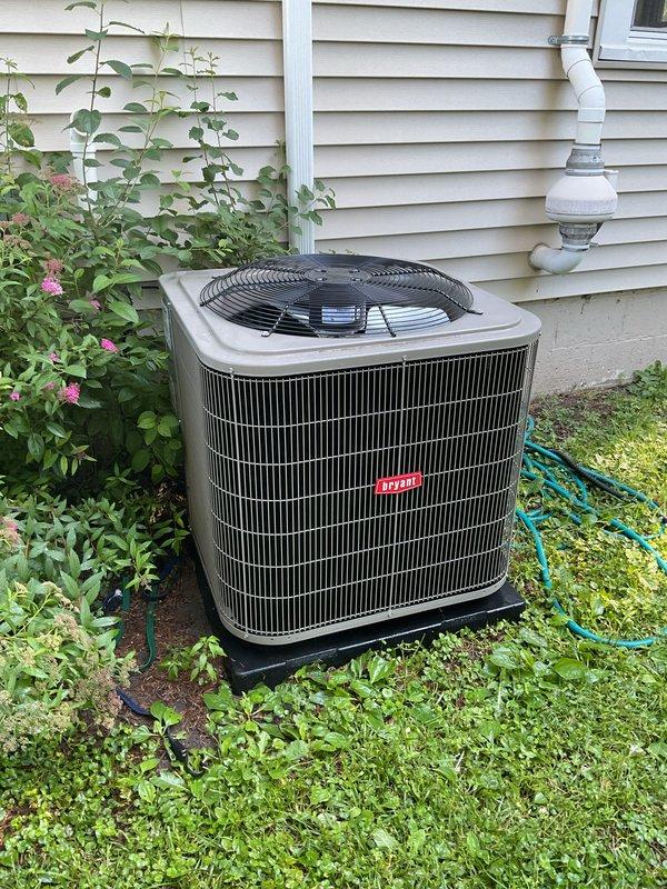 Completed comprehensive air conditioning tune-up on outdoor condensing unit. Performed standard preventative maintenance procedures including inspection of condenser coils, fan motor operation, refrigerant levels, and electrical connections. Unit operating within normal parameters upon completion of service.