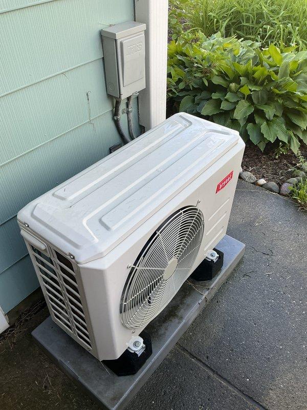 Completed comprehensive preventive maintenance on residential mini-split air conditioning system. Performed standard tuneup procedures including inspection of outdoor condenser unit, verification of proper refrigerant line insulation, cleaning of debris from unit base and surrounding area, and confirmation of proper system operation in cooling mode. Unit found in good working condition with adequate clearance for airflow and all components functioning as designed.