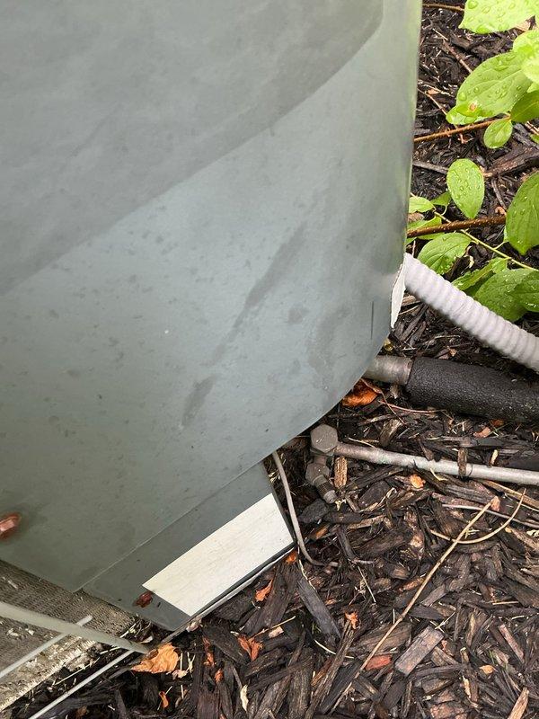 Completed comprehensive tune-up maintenance on multi-unit HVAC system including a 4-year-old air conditioning unit and an older gas furnace. Both systems were thoroughly inspected, cleaned, and tested to ensure optimal performance and efficiency for the upcoming season.