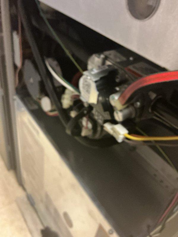 Completed comprehensive AC tune-up on residential forced-air HVAC system. Performed full system inspection including blower assembly, motor components, electrical connections, and control wiring. All mechanical components found in good working condition with proper operation confirmed.