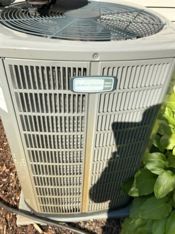 Completed routine preventive maintenance on residential American Standard air conditioning condenser unit. Performed comprehensive system inspection, verified proper operation of condenser fan assembly and compressor, checked refrigerant levels, and cleaned exterior surfaces. Unit operating within normal parameters with no deficiencies noted; system left in good working condition.