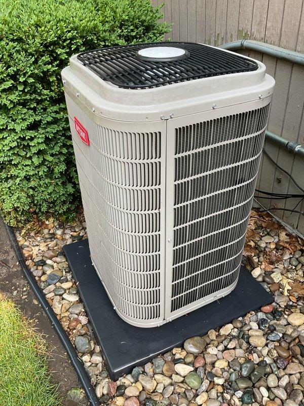 Performed complete air conditioning tune-up on 2019 Bryant residential condenser unit. Completed comprehensive system inspection, verified proper operation of all components, and collected payment for annual maintenance renewal.