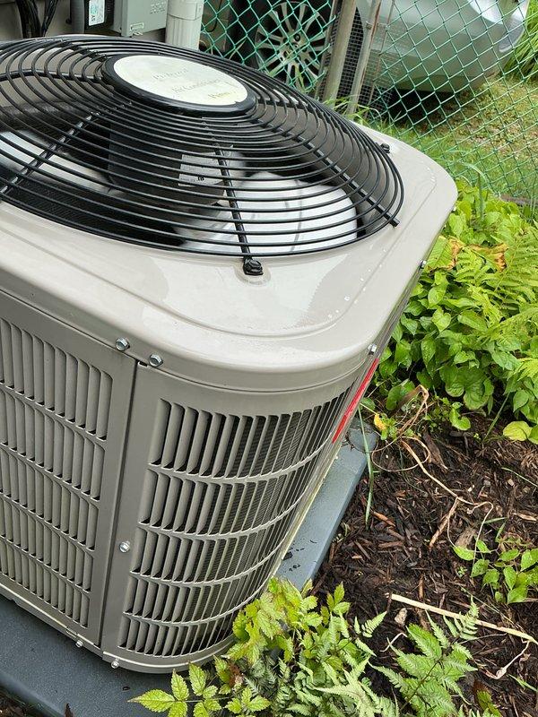 Completed comprehensive AC tune-up on 2020 outdoor condensing unit as part of prepaid maintenance agreement. Performed full system inspection, verified proper operation of top-mounted fan assembly, checked refrigerant levels, cleaned condenser coils, and confirmed all electrical connections were secure. Unit operating efficiently with no issues identified; all components functioning within manufacturer specifications.
